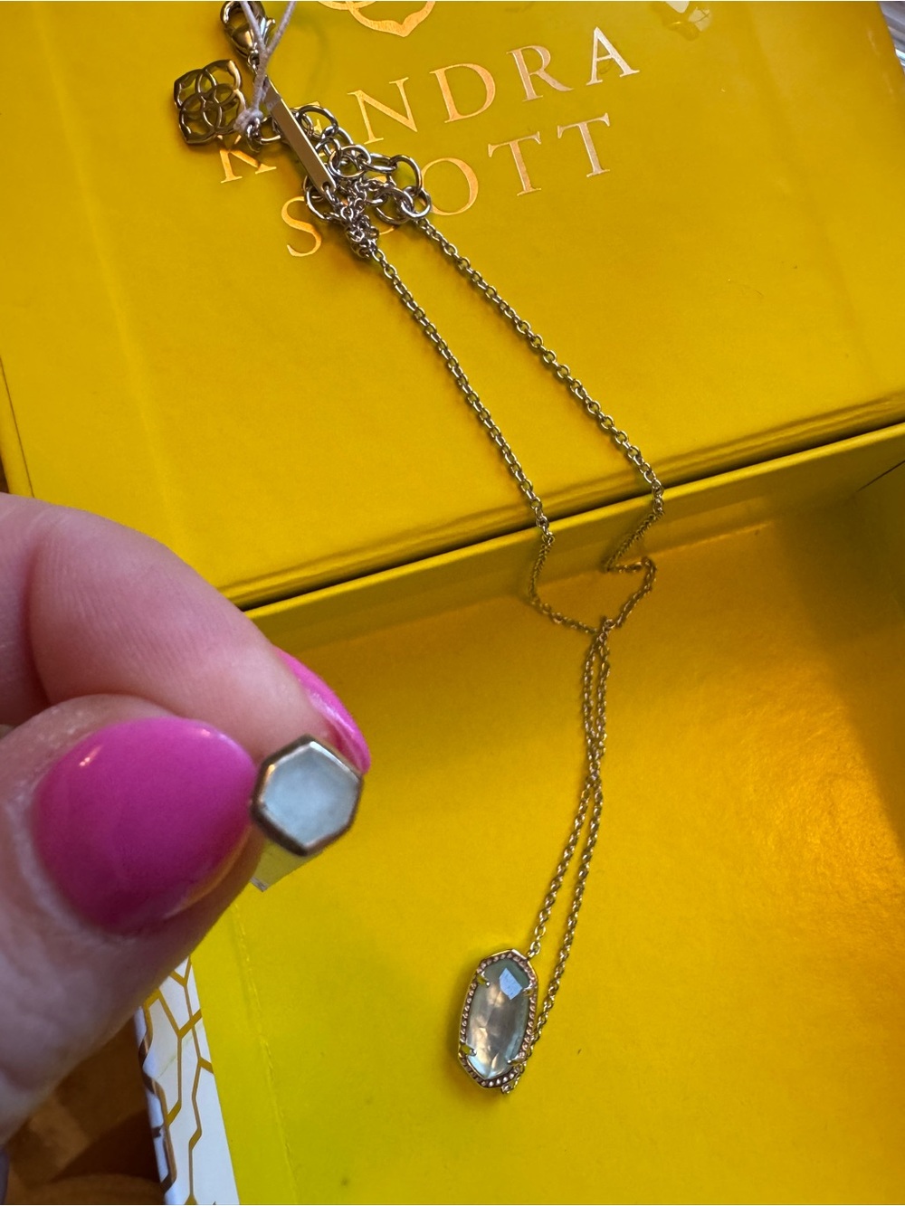Kendra Scott Elisa Necklace and earrings in aquamarine